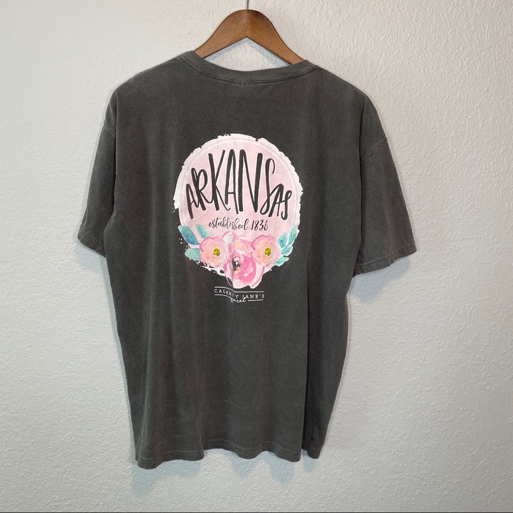 Calamity Jane’s | Gray Floral Arkansas Tee
